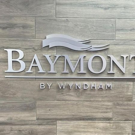 Мотель Baymont By Wyndham Уорнер-Робинс Экстерьер фото